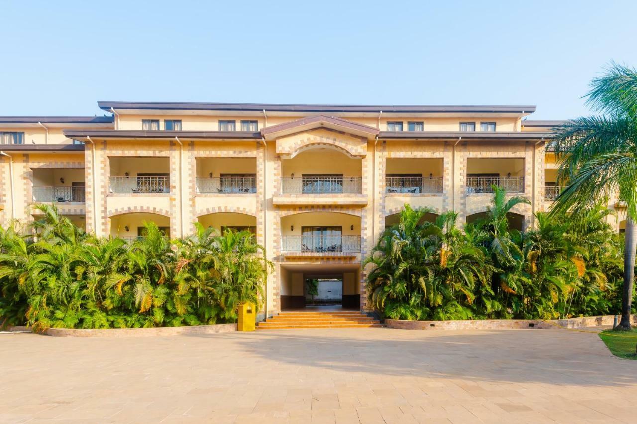 Capital O 35403 Discover Resorts Neral Exteriör bild
