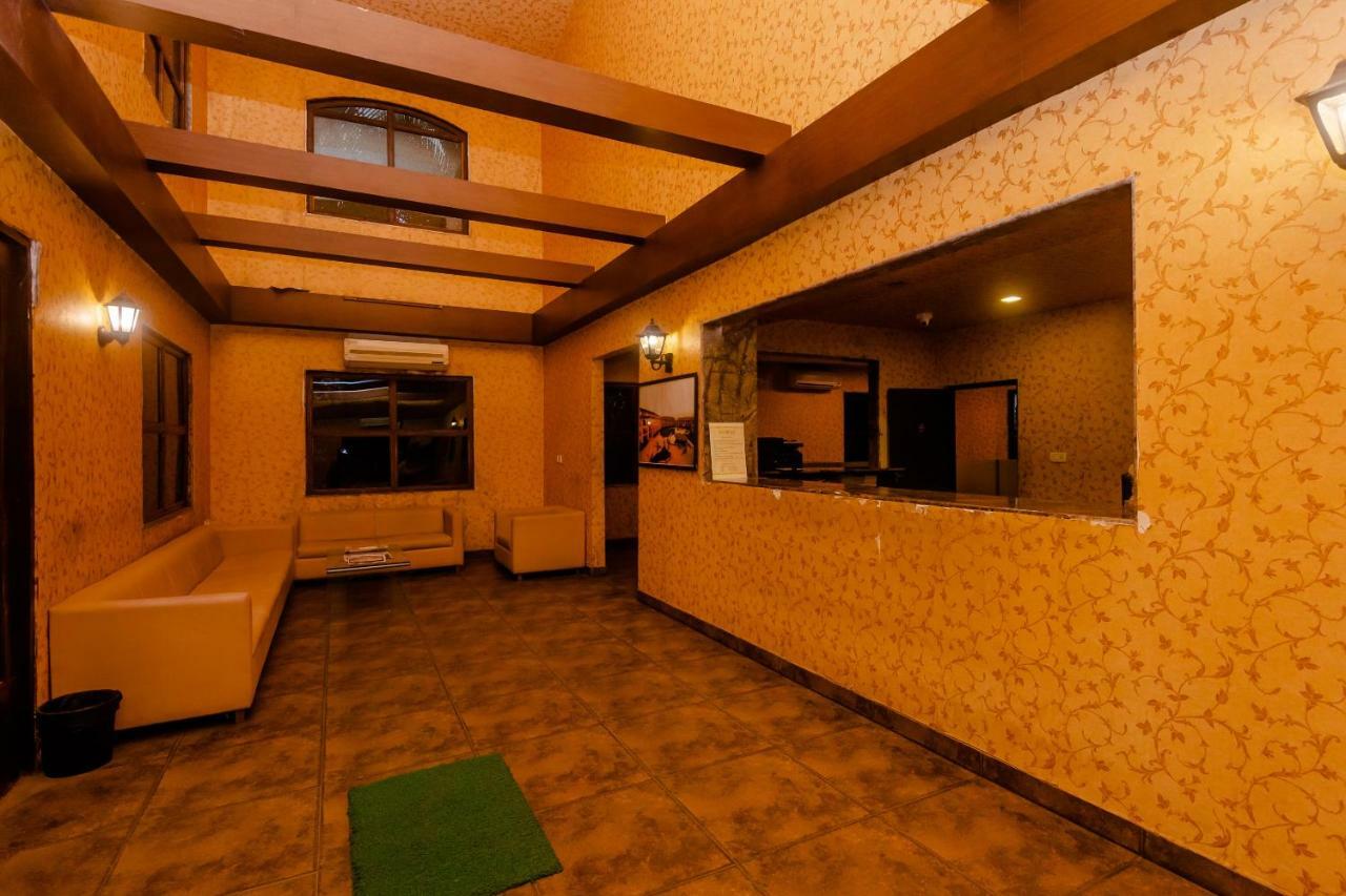 Capital O 35403 Discover Resorts Neral Exteriör bild