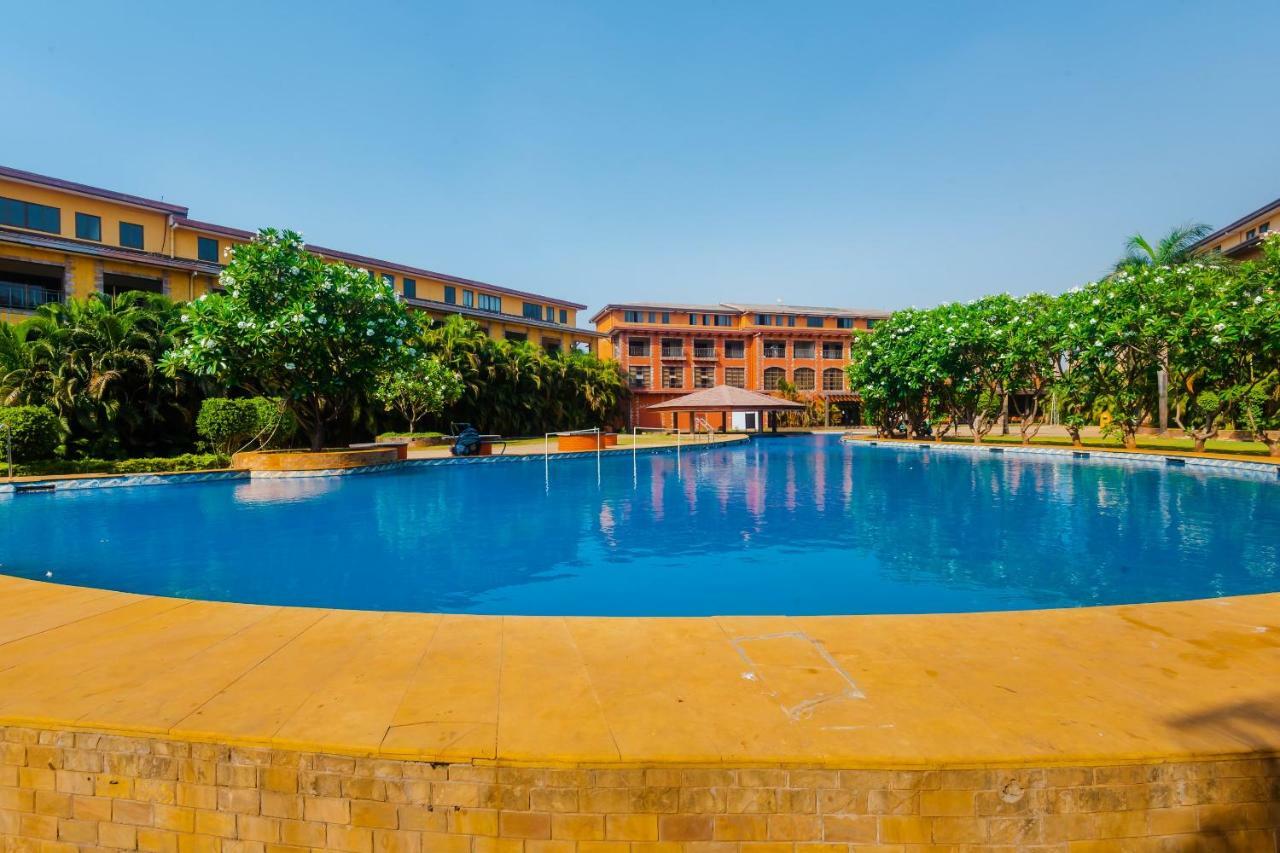Capital O 35403 Discover Resorts Neral Exteriör bild