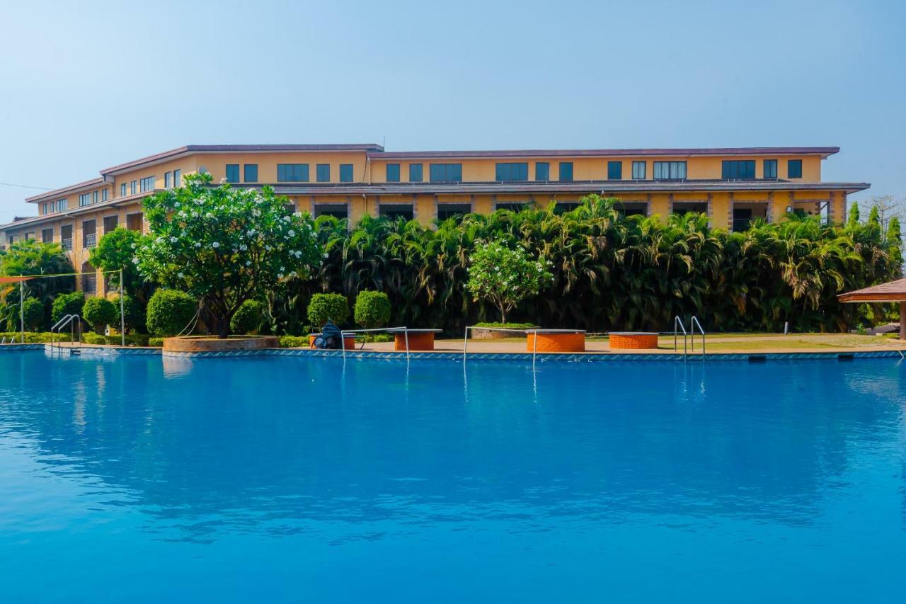 Capital O 35403 Discover Resorts Neral Exteriör bild
